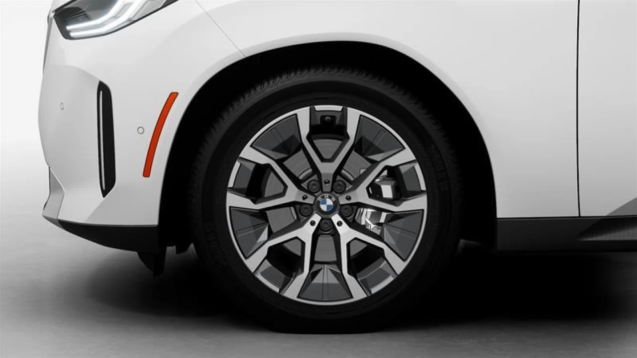 2025 BMW X3 30 xDrive Image principale