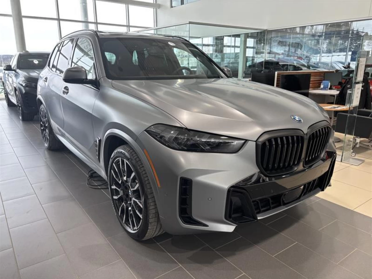 2026 BMW X5 xDrive50e M Sport Edition Image principale