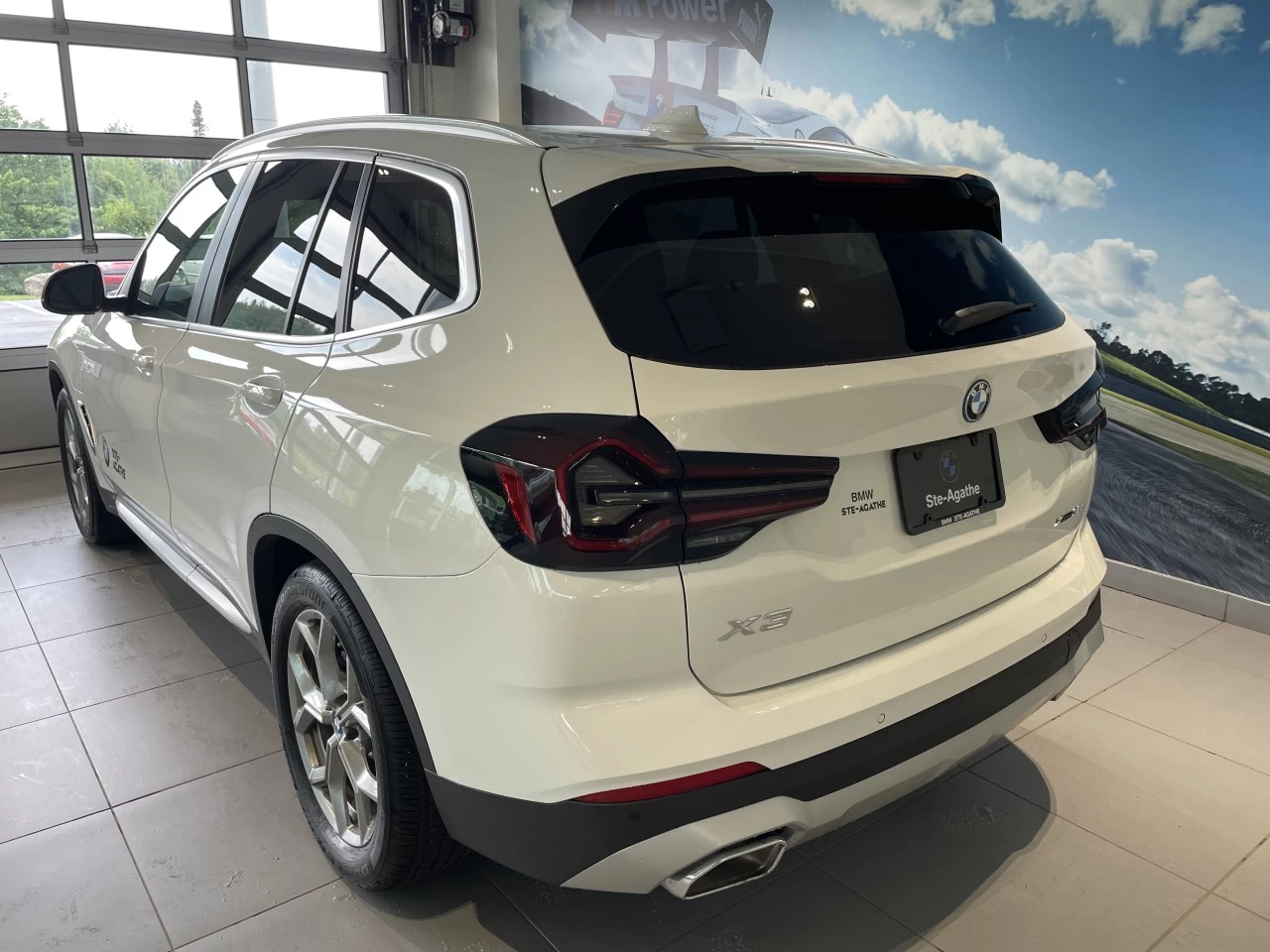 2023 BMW X3 xDrive30e Image principale