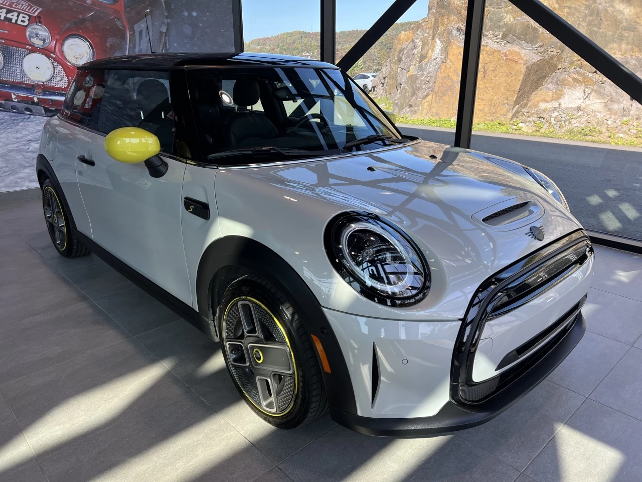 2023 Mini Cooper Cooper SE Image principale