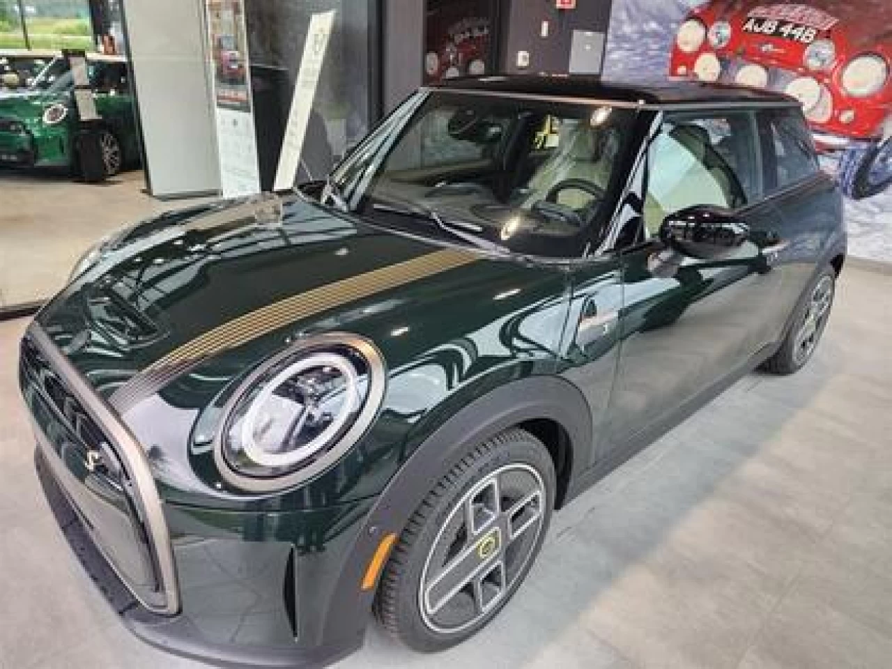 2024 MINI Cooper SE 3 Door Image principale