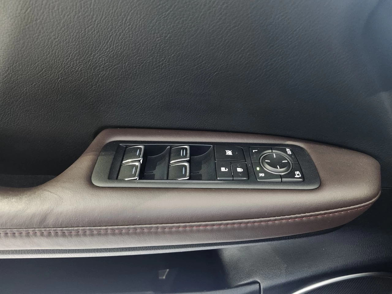 2016 Lexus RX450h AWD  Hybrid Image principale