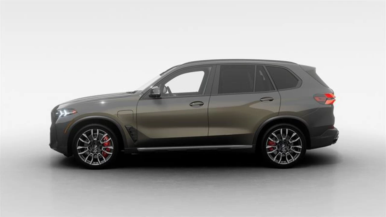 2026 BMW X5 xDrive50e M Sport Edition Main Image
