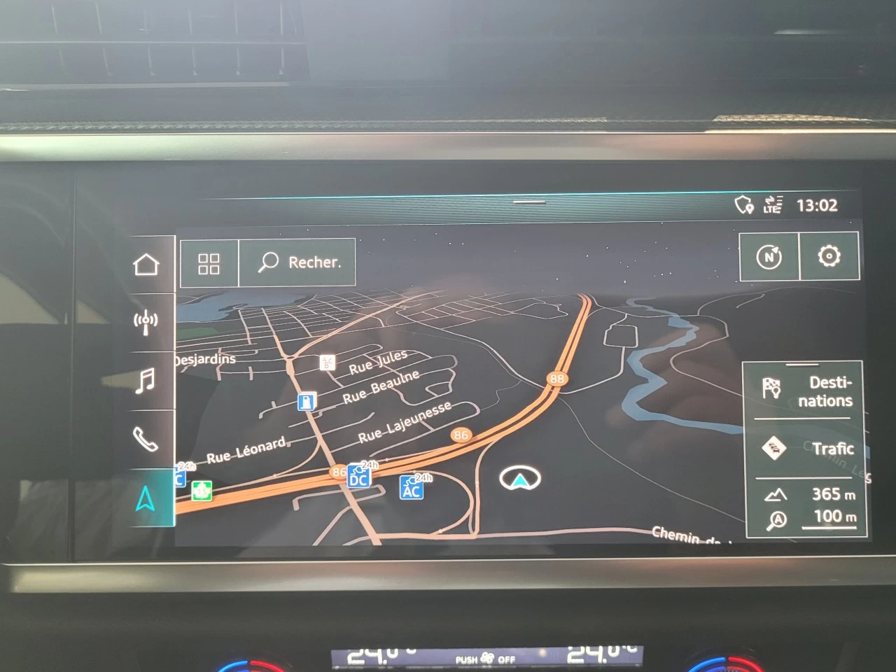 2020 Audi Q3 Progressiv Main Image