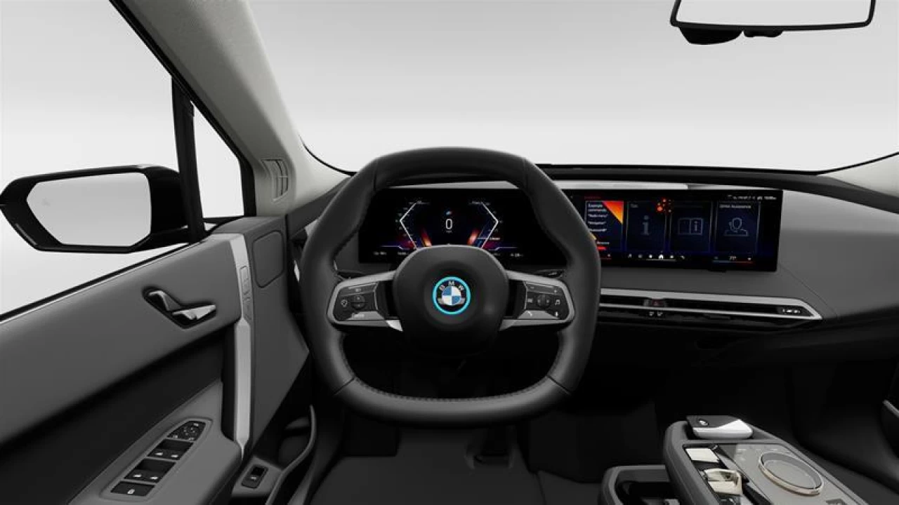 2025 BMW iX xDrive40 Edition Main Image