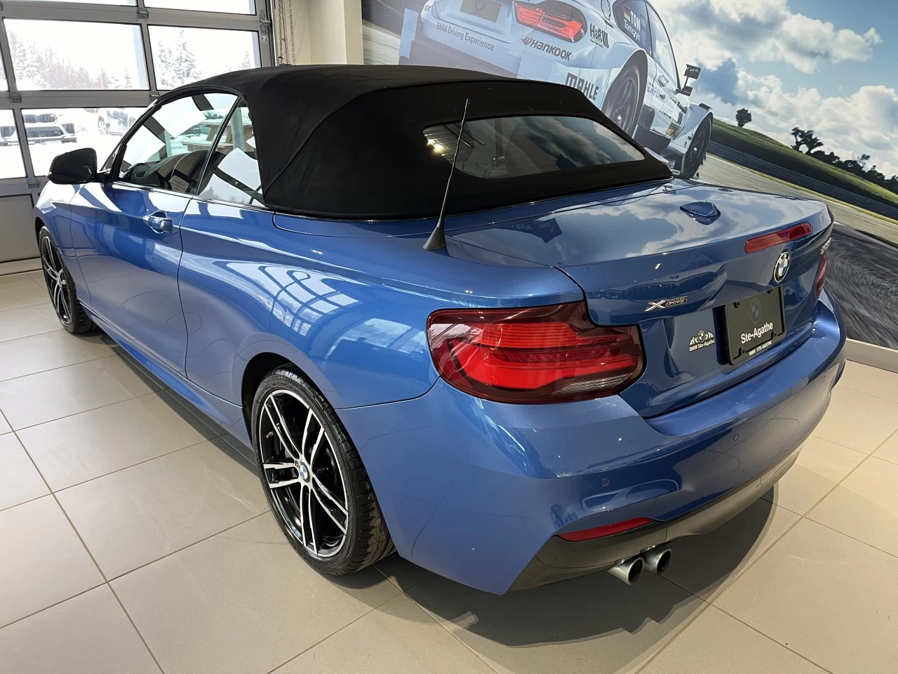 2021 BMW 230i xDrive 230i xDrive Image principale