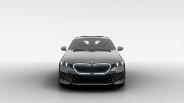 BMW 550e xDrive 2026