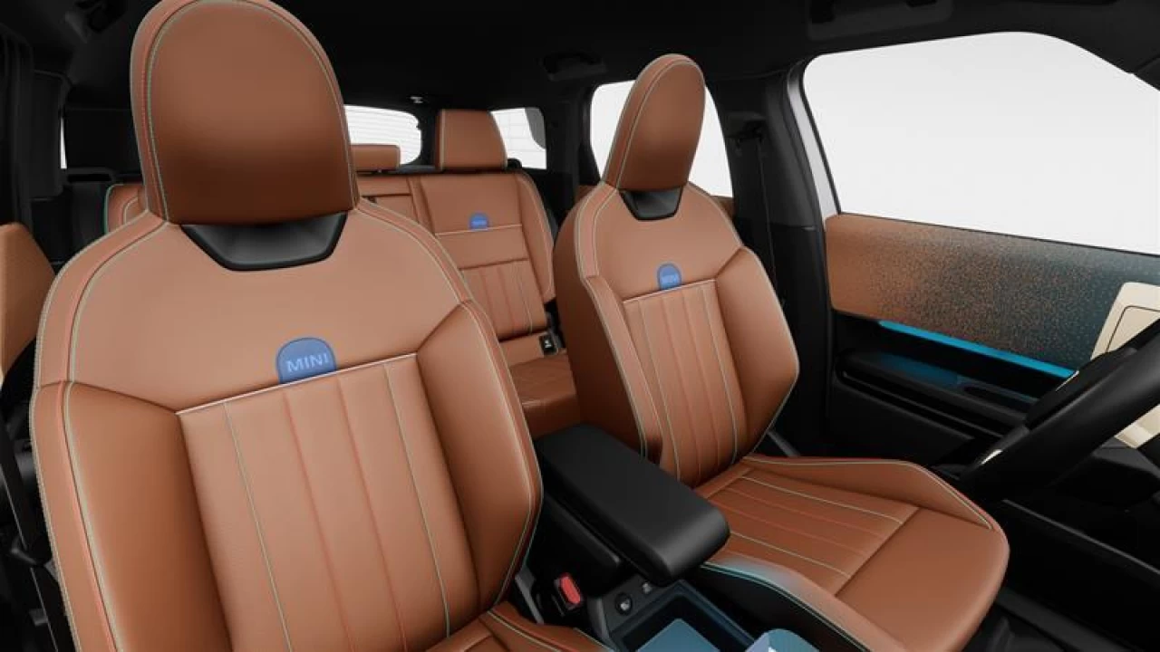 2026 MINI Countryman Cooper S ALL4 Main Image