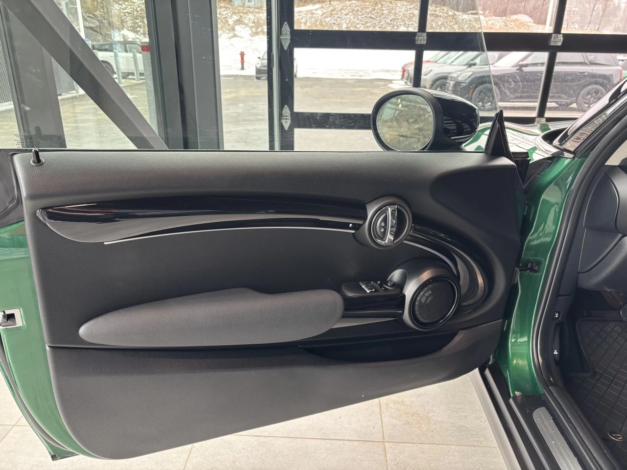 2023 Mini Cooper Cooper SE Image principale