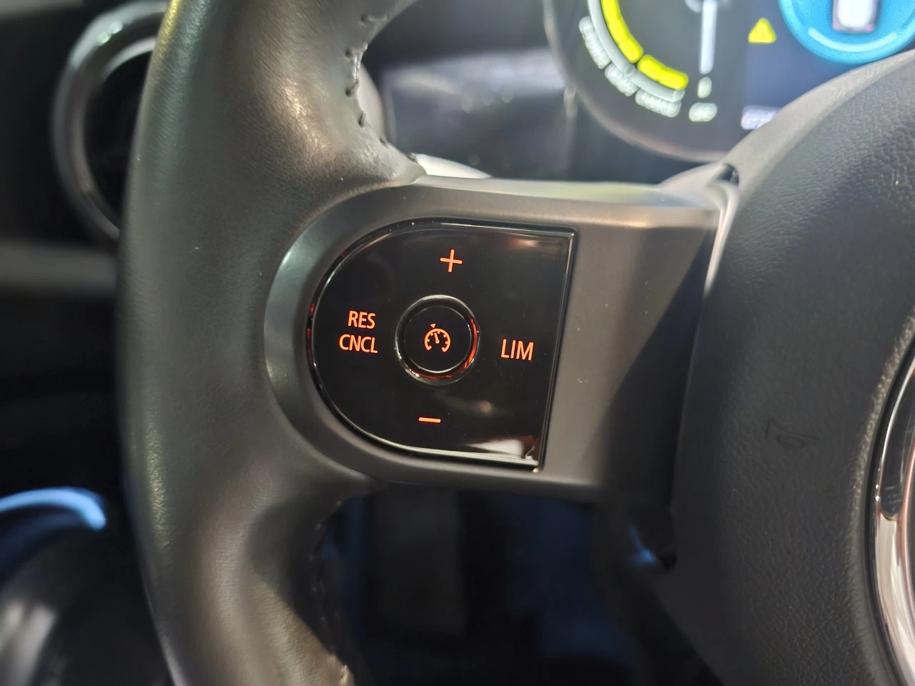 2022 Mini Cooper SE Main Image