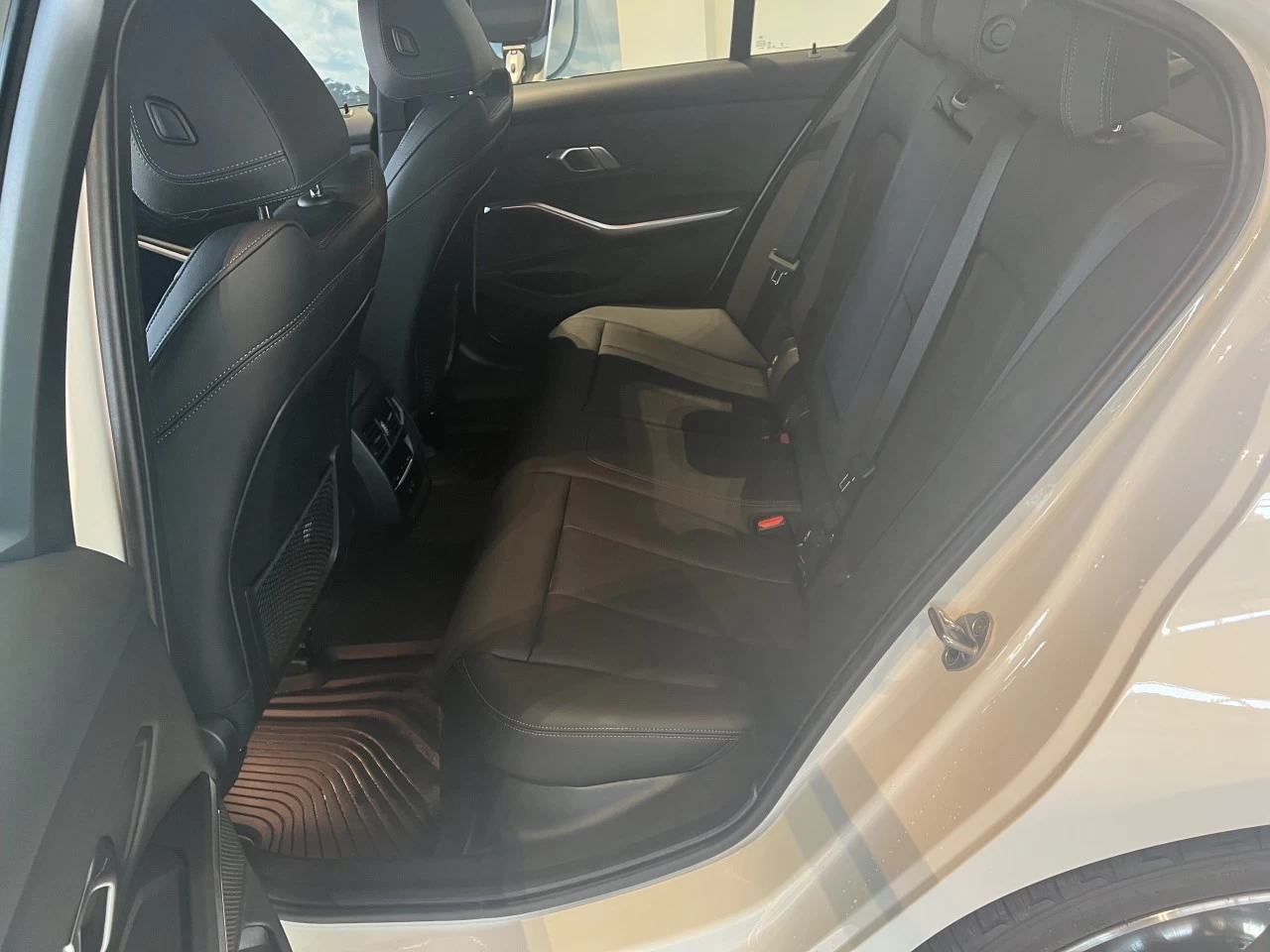 2023 BMW 330I xDrive Sedan Main Image