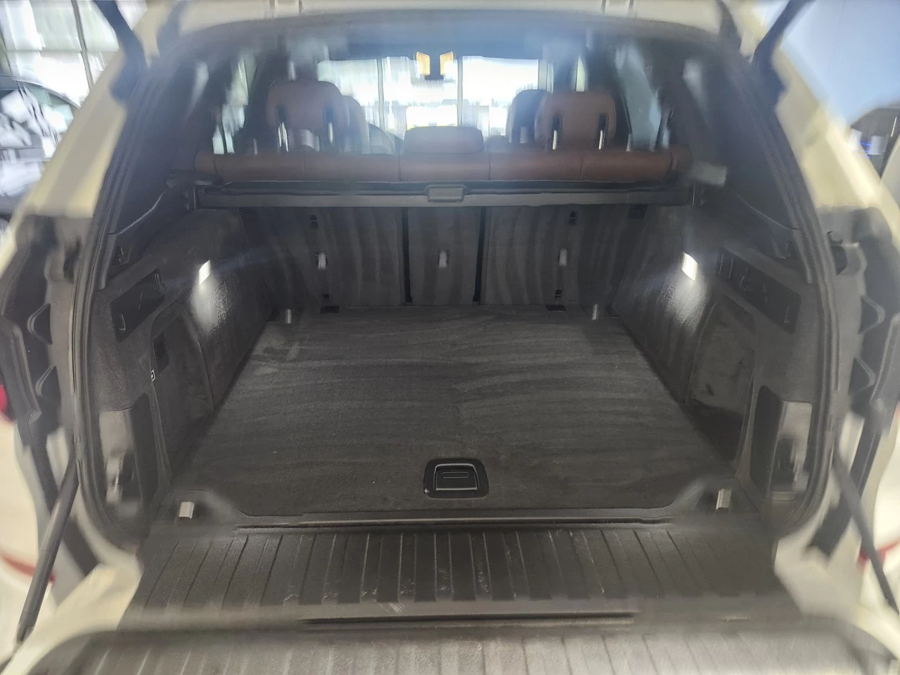 2023 BMW X5 xDrive40i Main Image