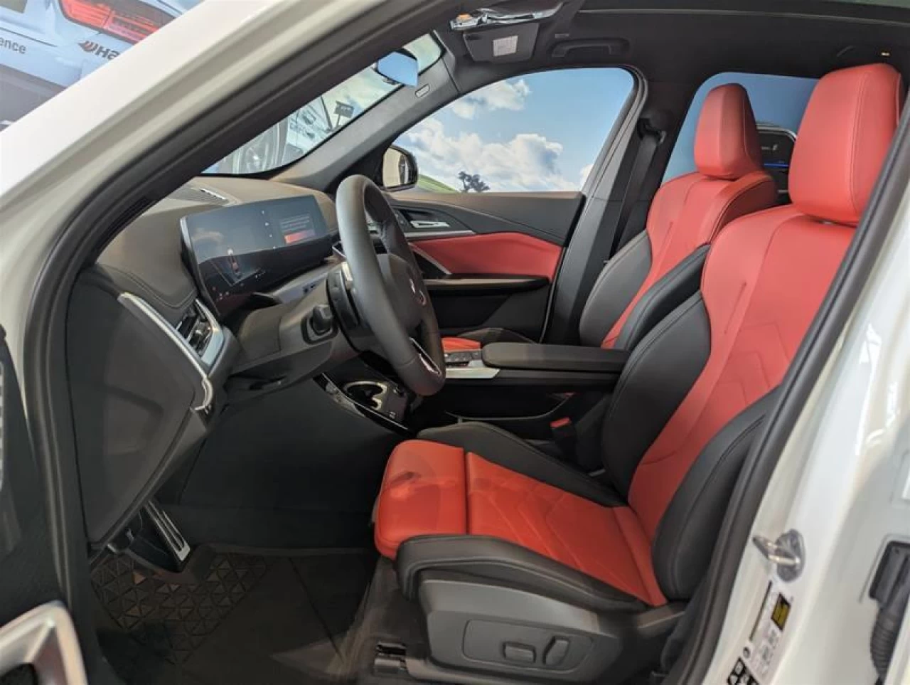 2025 BMW X1 xDrive28i M Sport Edition Main Image