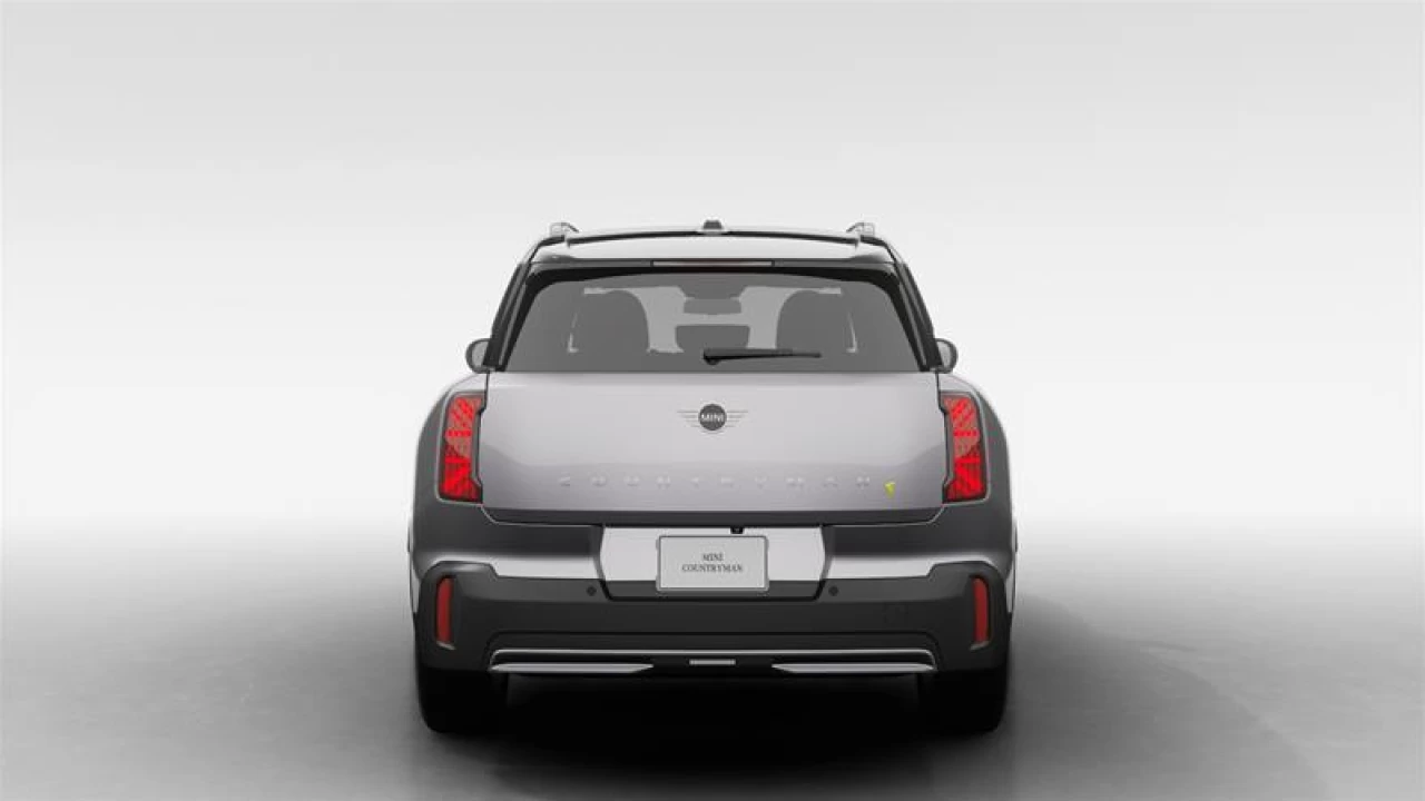 2025 MINI Countryman SE ALL4 Main Image