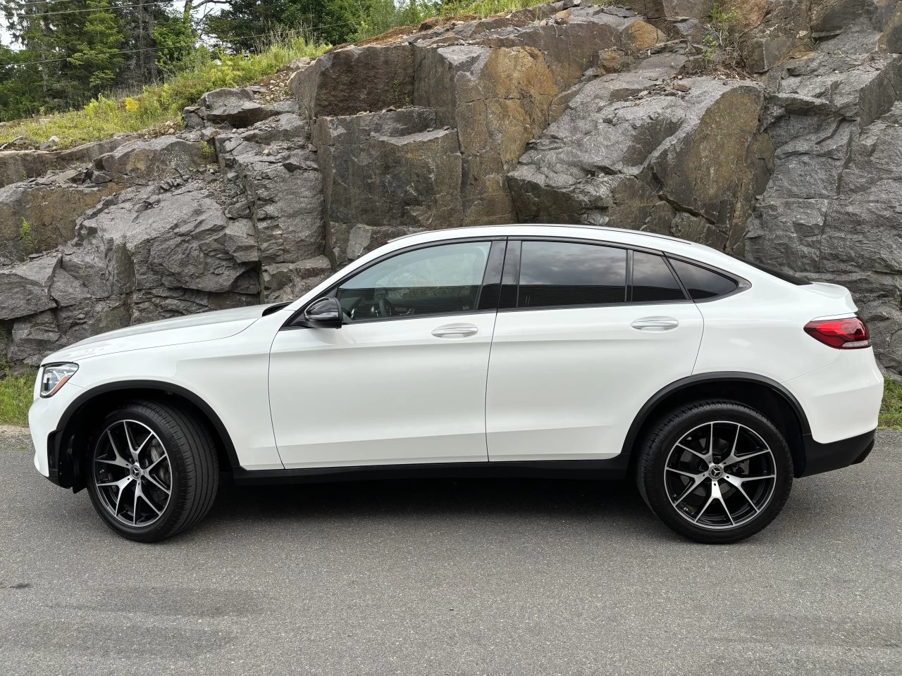 2023 Mercedes-Benz GLC GLC 300 Main Image