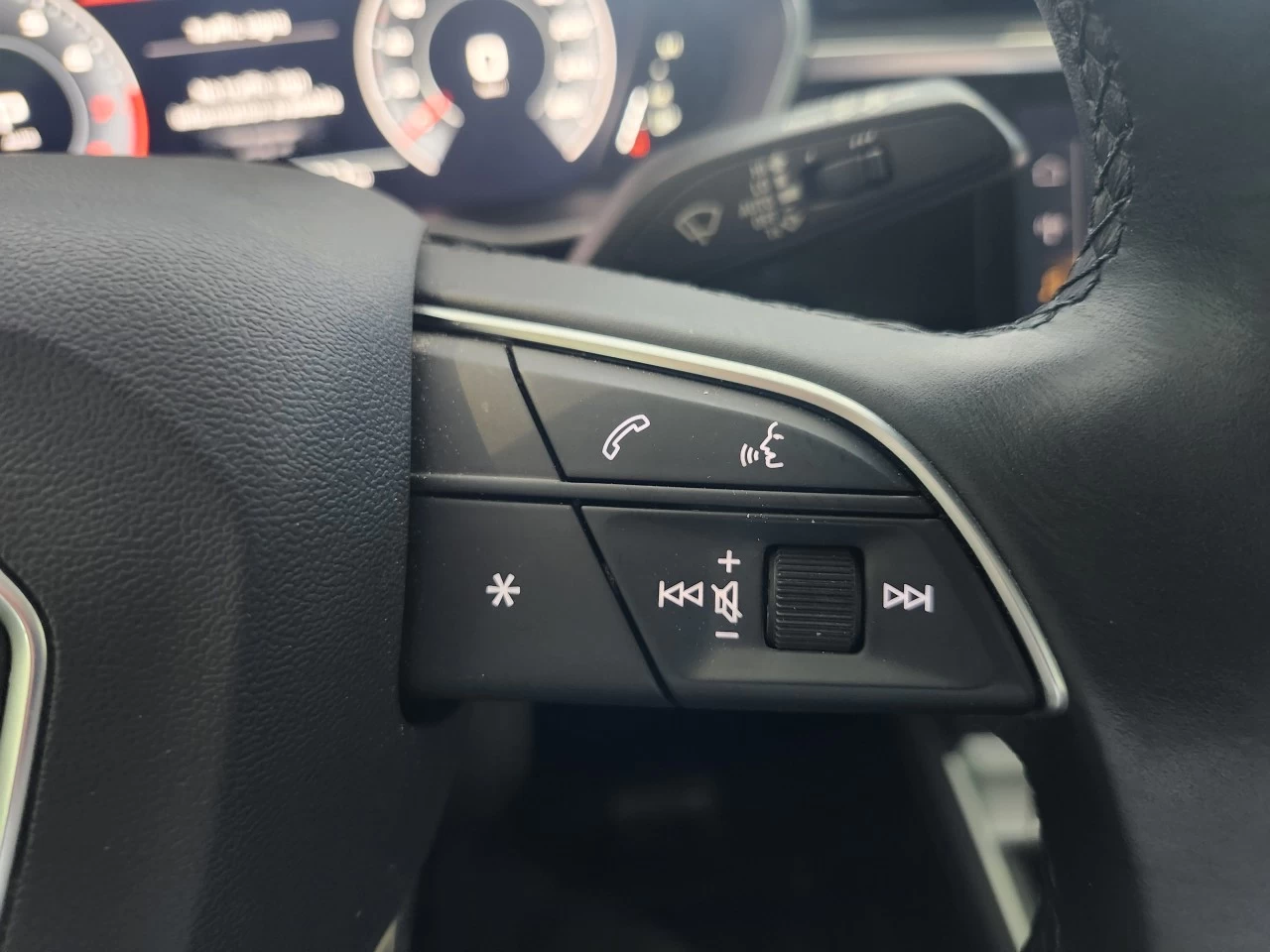 2021 Audi Q3 Progressiv Main Image