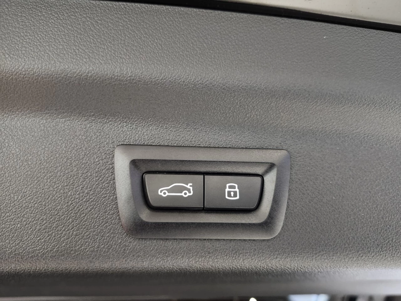 2024 BMW X1 xDrive28i Image principale