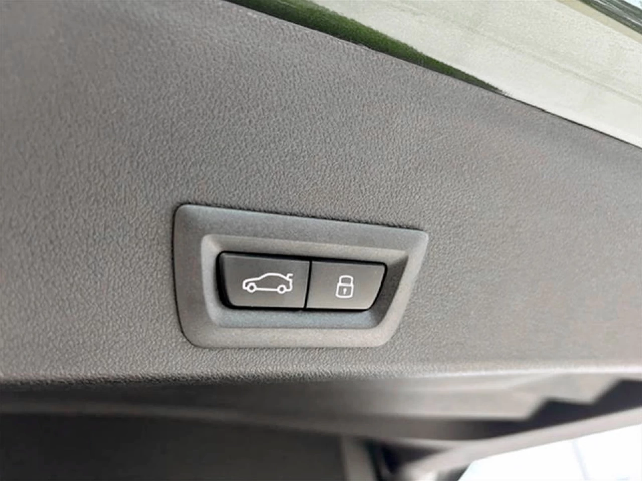 2026 BMW XM Label Main Image