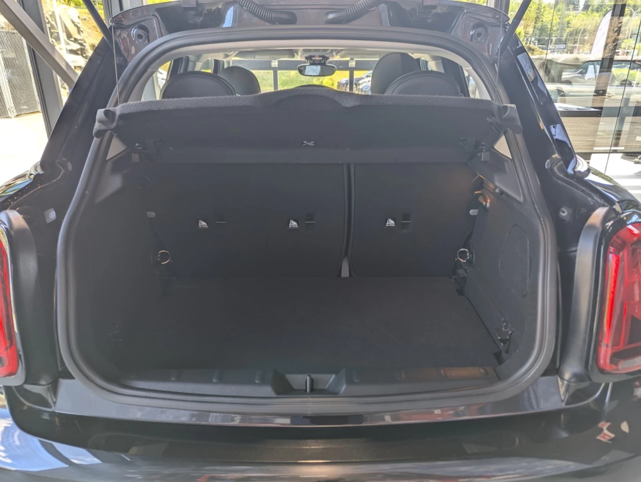 2024 Mini Cooper Cooper 5 portes https://www.bmwsteagathe.com/resize/b990ff35b810a3abc0cc817b2ca24889-1