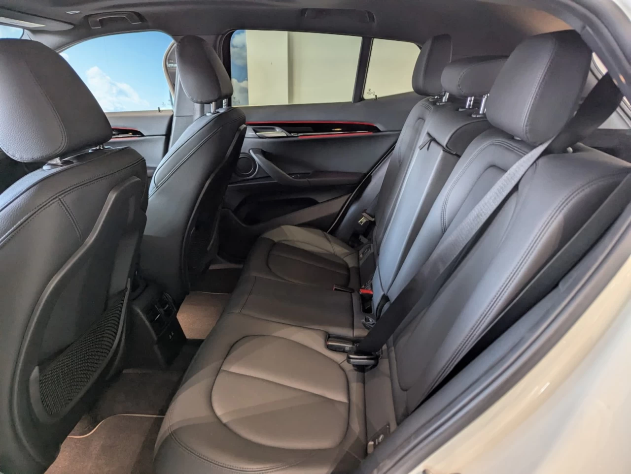 2021 BMW X2 xDrive28i Image principale