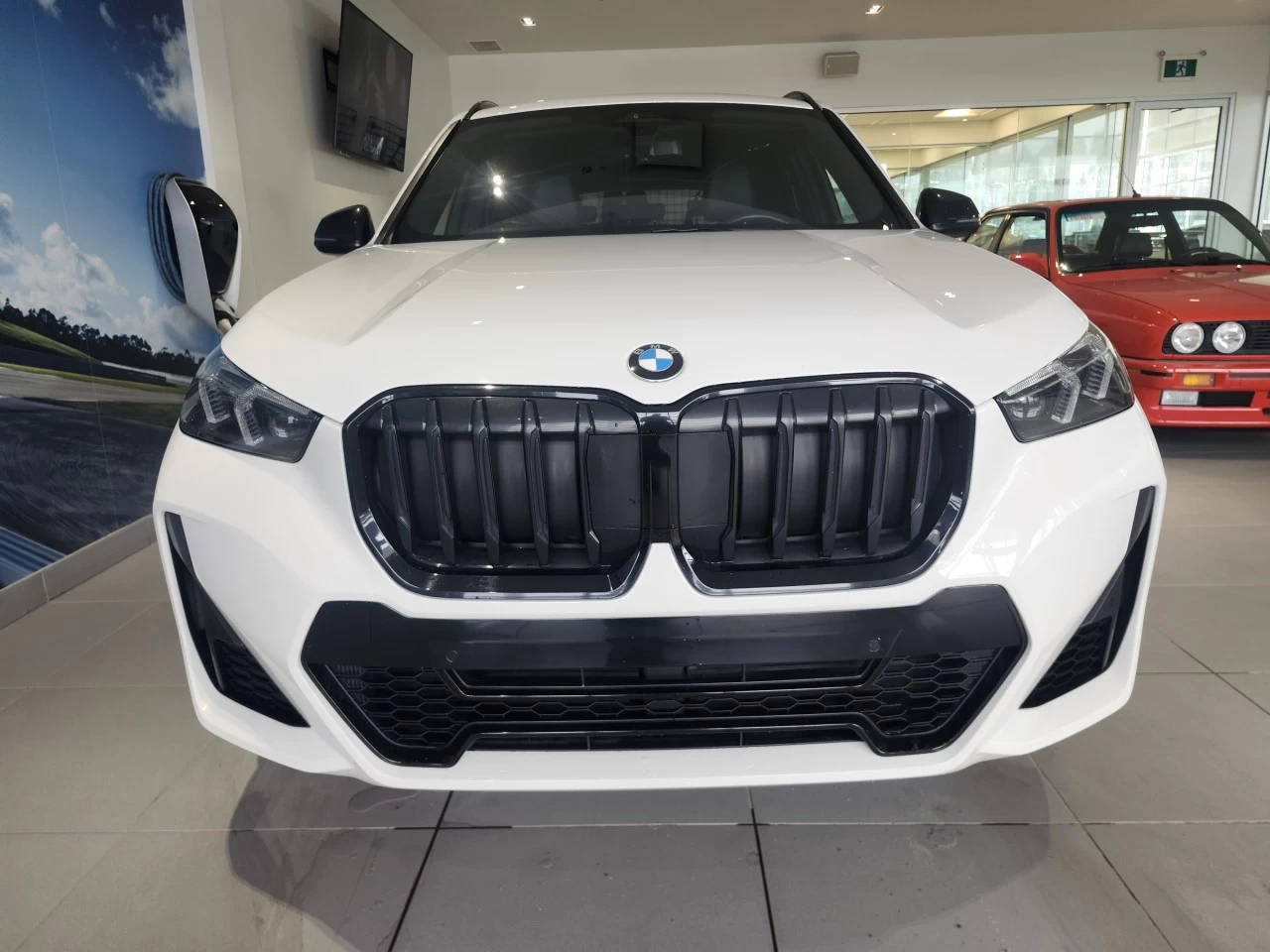 2024 BMW X1 xDrive28i Image principale