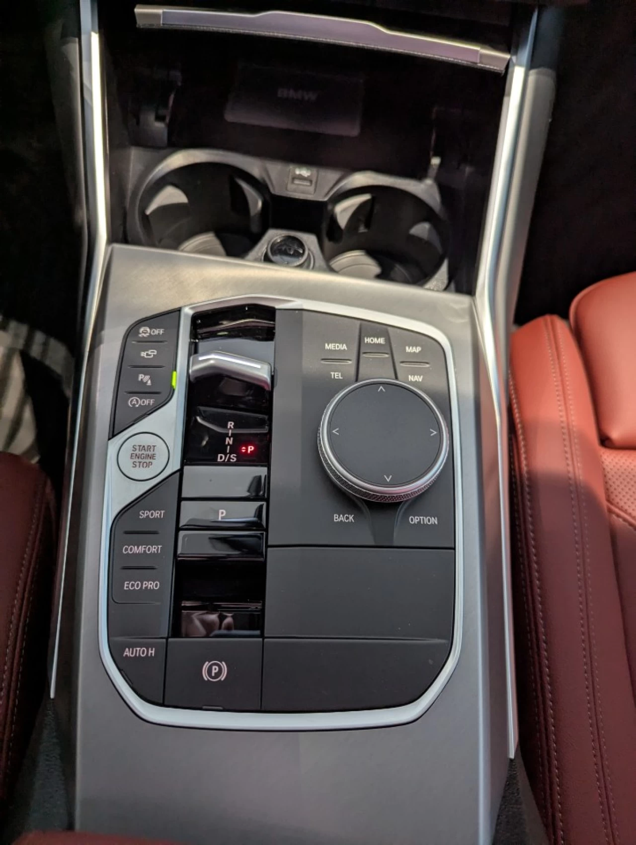 2025 BMW 330i xDrive Sedan Image principale