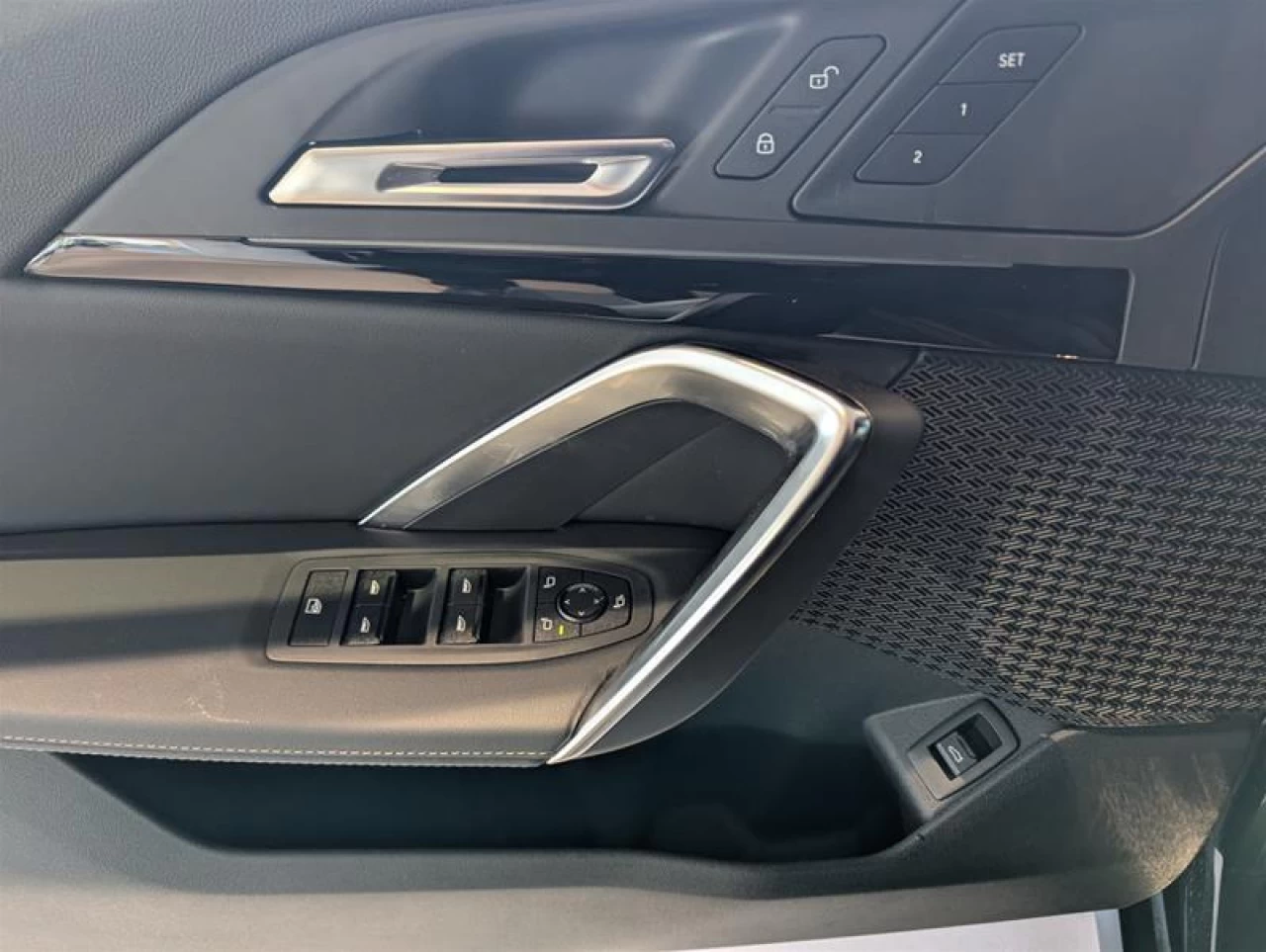 2025 BMW X1 xDrive28i Image principale