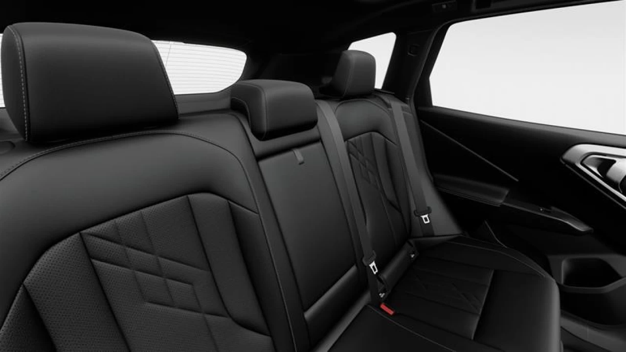 2025 BMW X3 30 xDrive Main Image