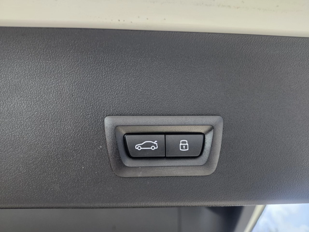 2025 BMW X3 30 xDrive Main Image