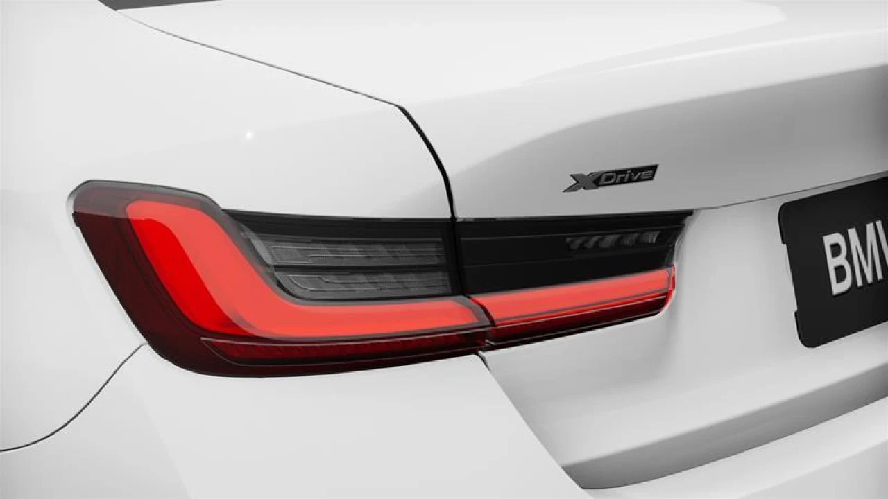 2026 BMW 330I xDrive Sedan Image principale