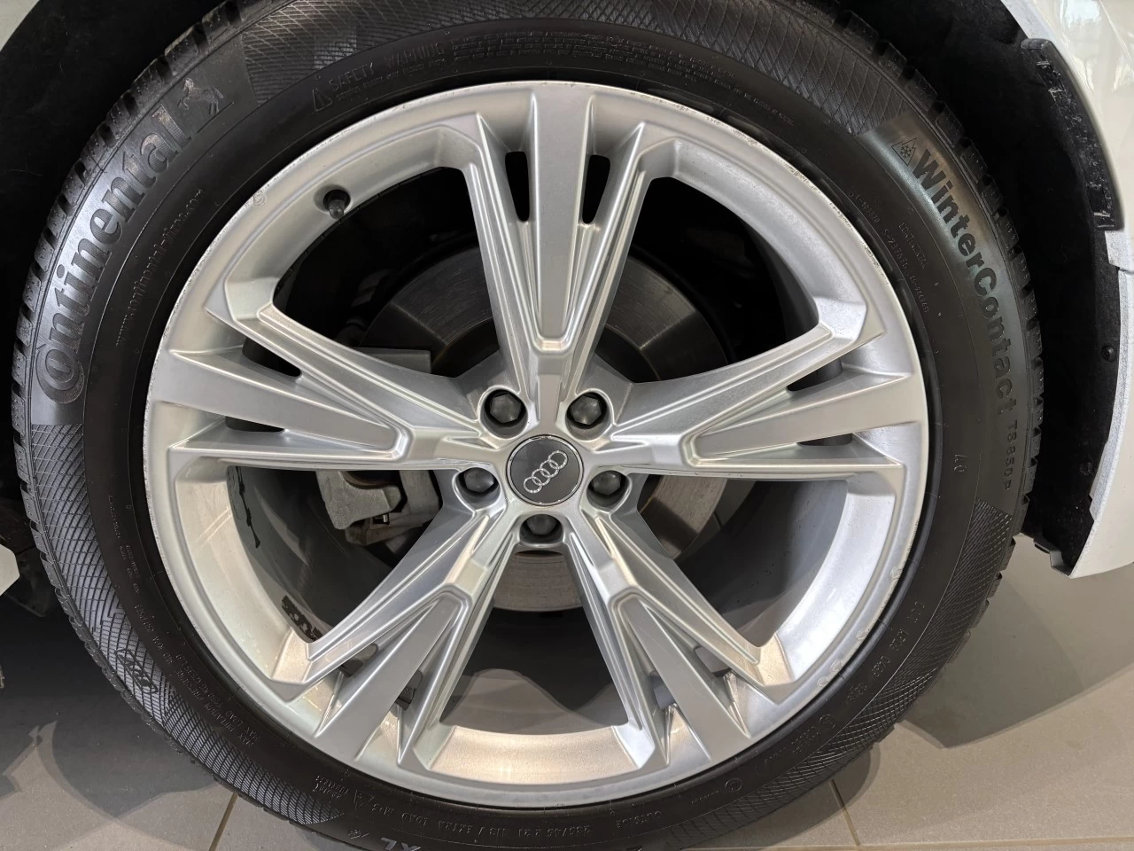 2019 Audi Q8 Technik Image principale