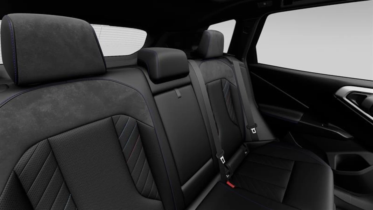 2025 BMW X3 M50 xDrive Image principale