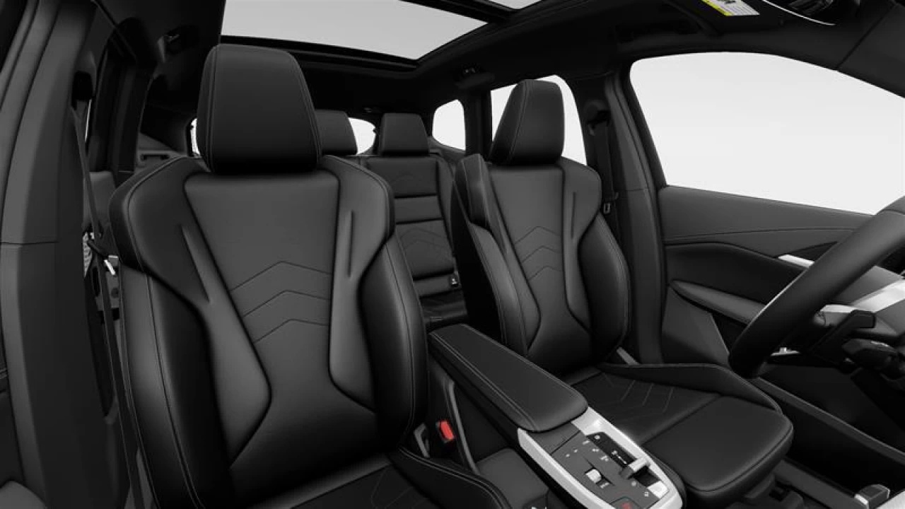 2025 BMW X1 xDrive28i M Sport Edition Main Image