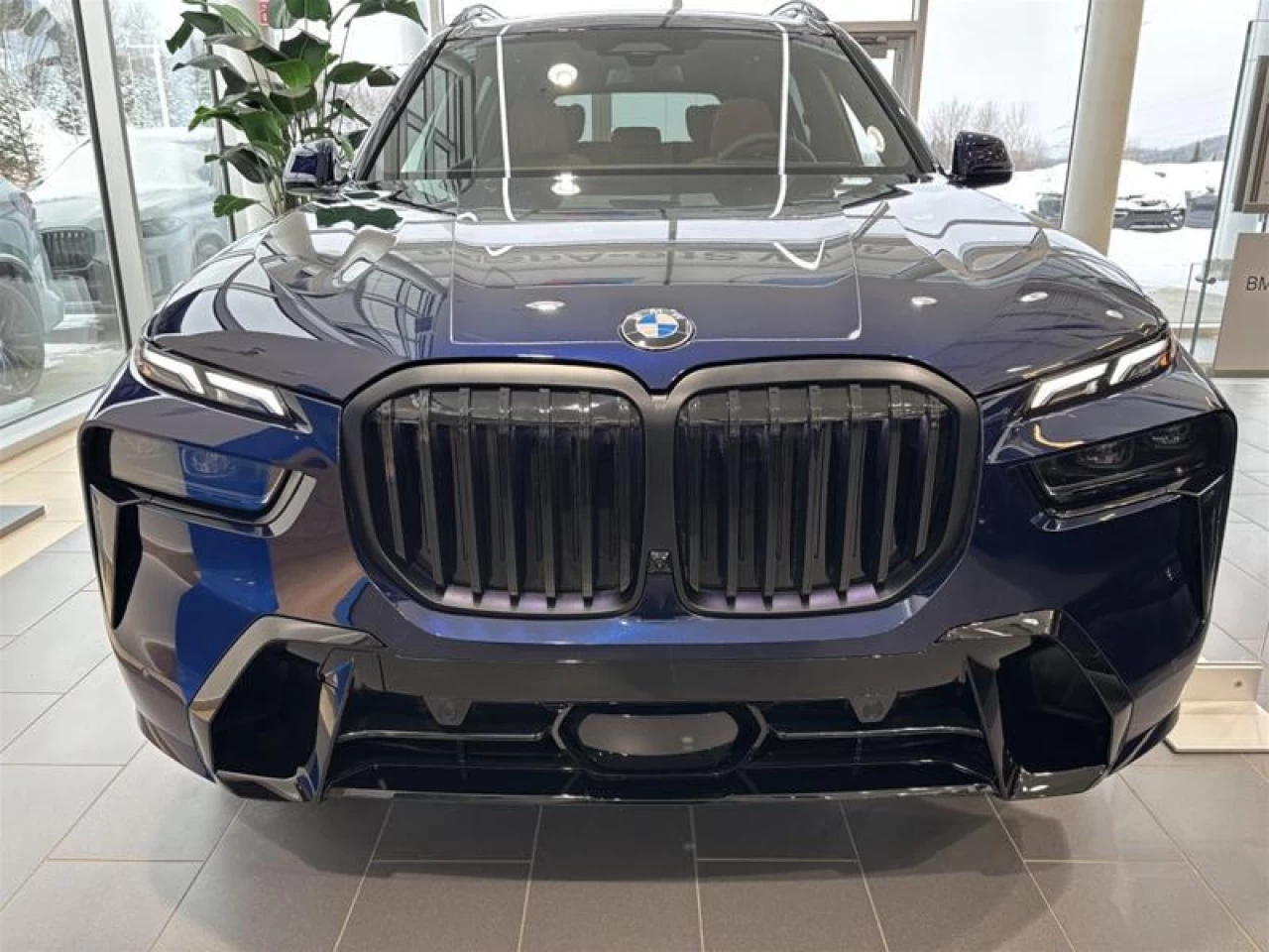 2026 BMW X7 xDrive40i Main Image