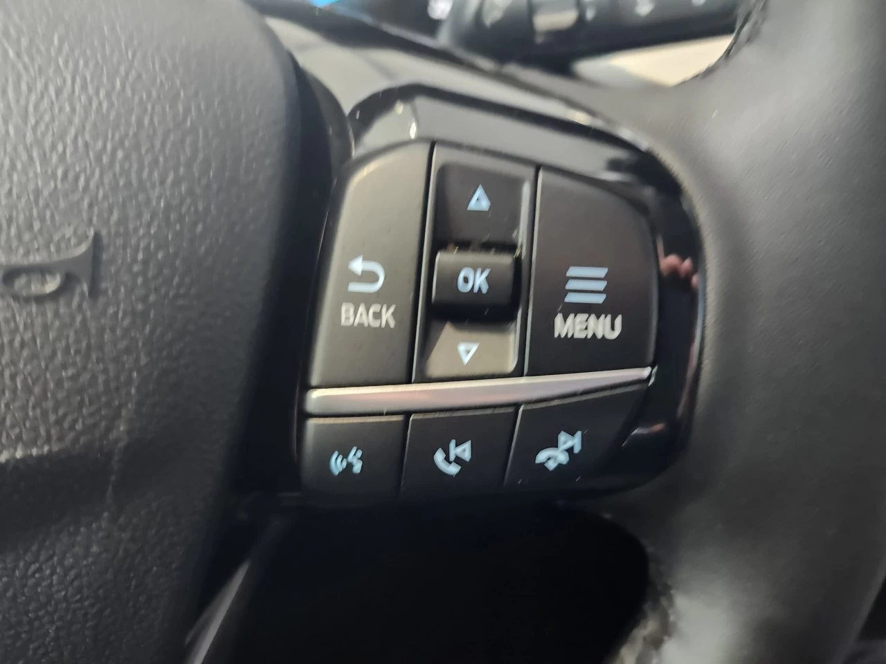 2022 Ford Escape SE Plug-In Hybrid Image principale