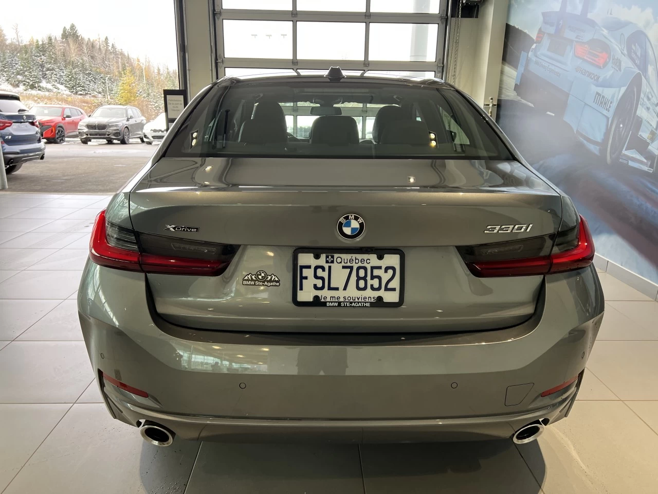 2024 BMW 330I xDrive Sedan Image principale