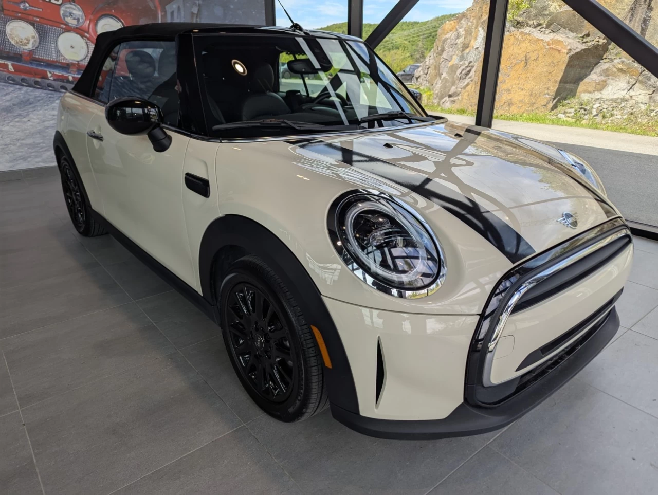 2022 Mini Cooper Cooper Main Image