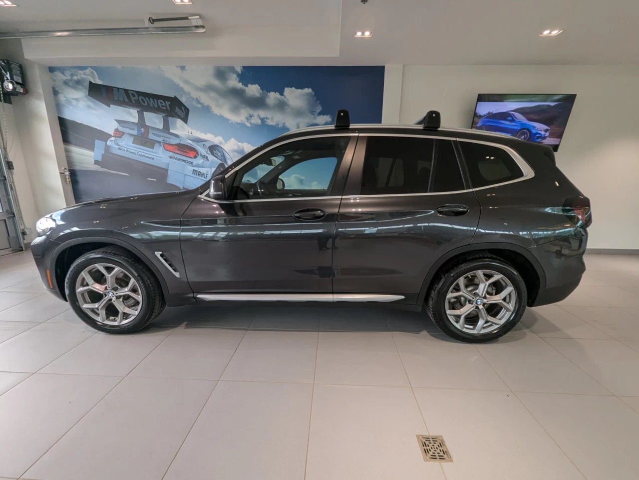 2023 BMW X3 xDrive30i https://www.bmwsteagathe.com/resize/b990ff35b810a3abc0cc817b2ca24889-1