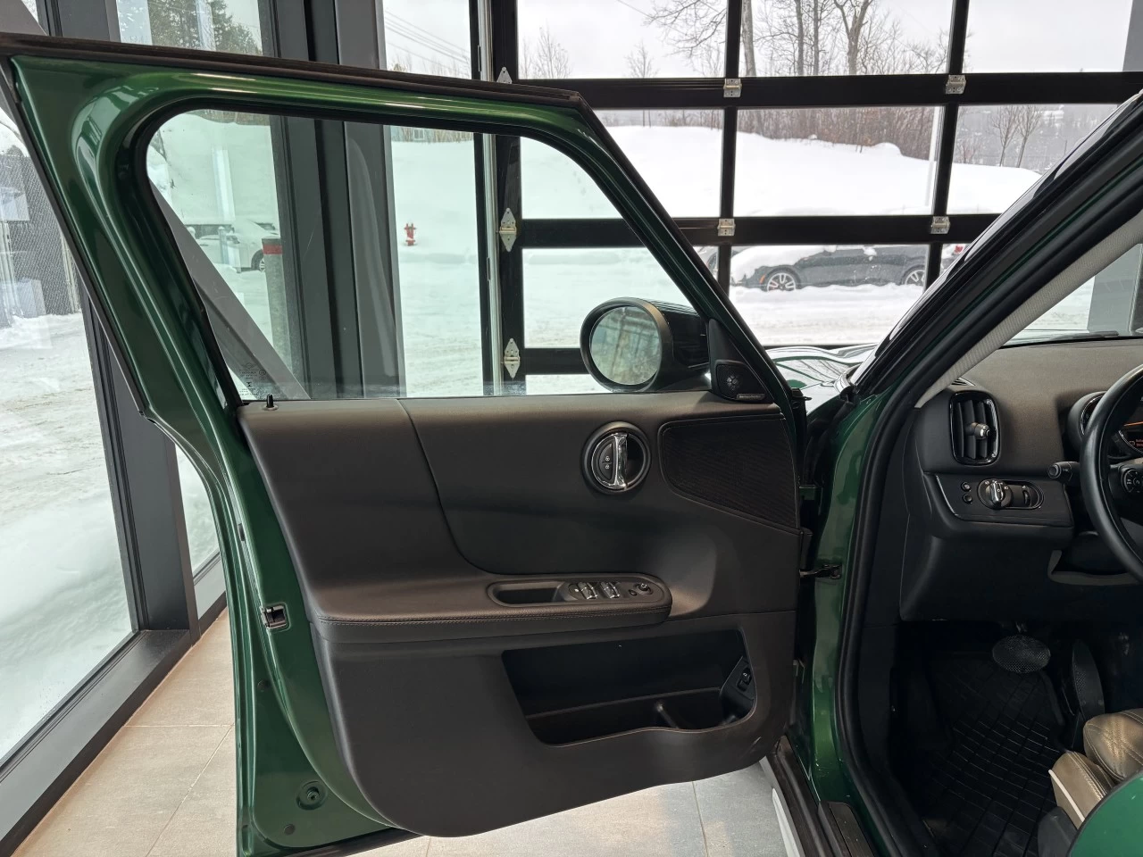 2020 Mini Cooper Countryman Cooper Main Image