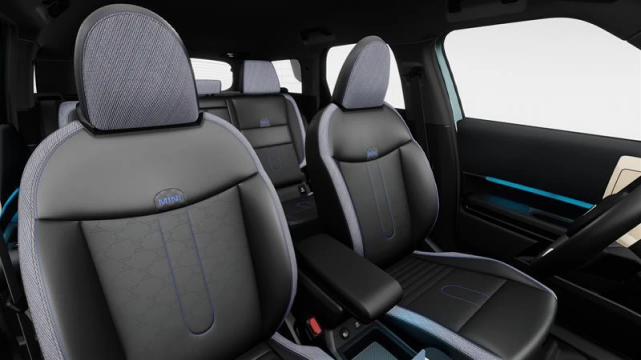 2026 MINI Countryman Cooper S ALL4 Main Image