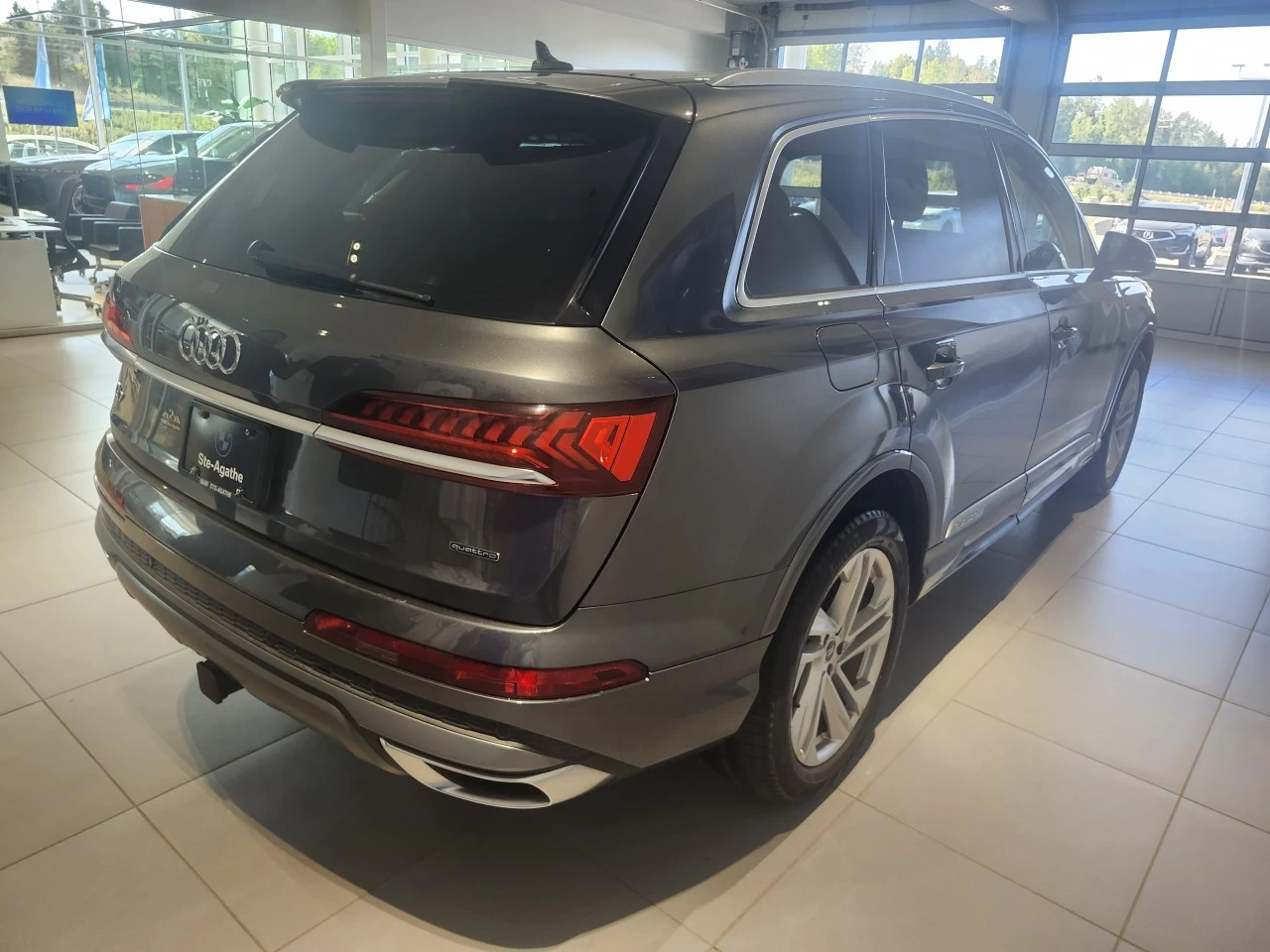 2021 Audi Q7 Komfort / V6 Image principale