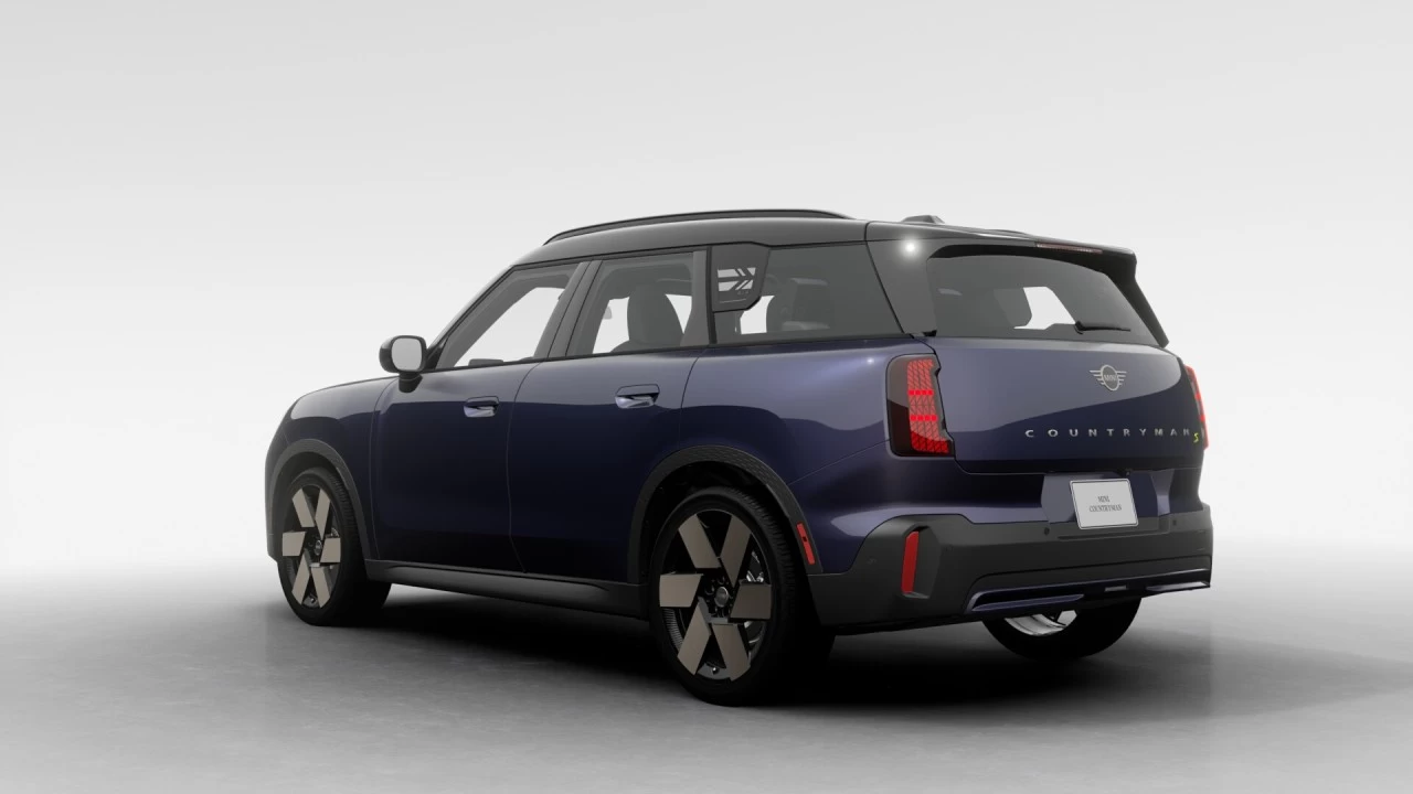 2025 MINI Countryman SE ALL4 Main Image