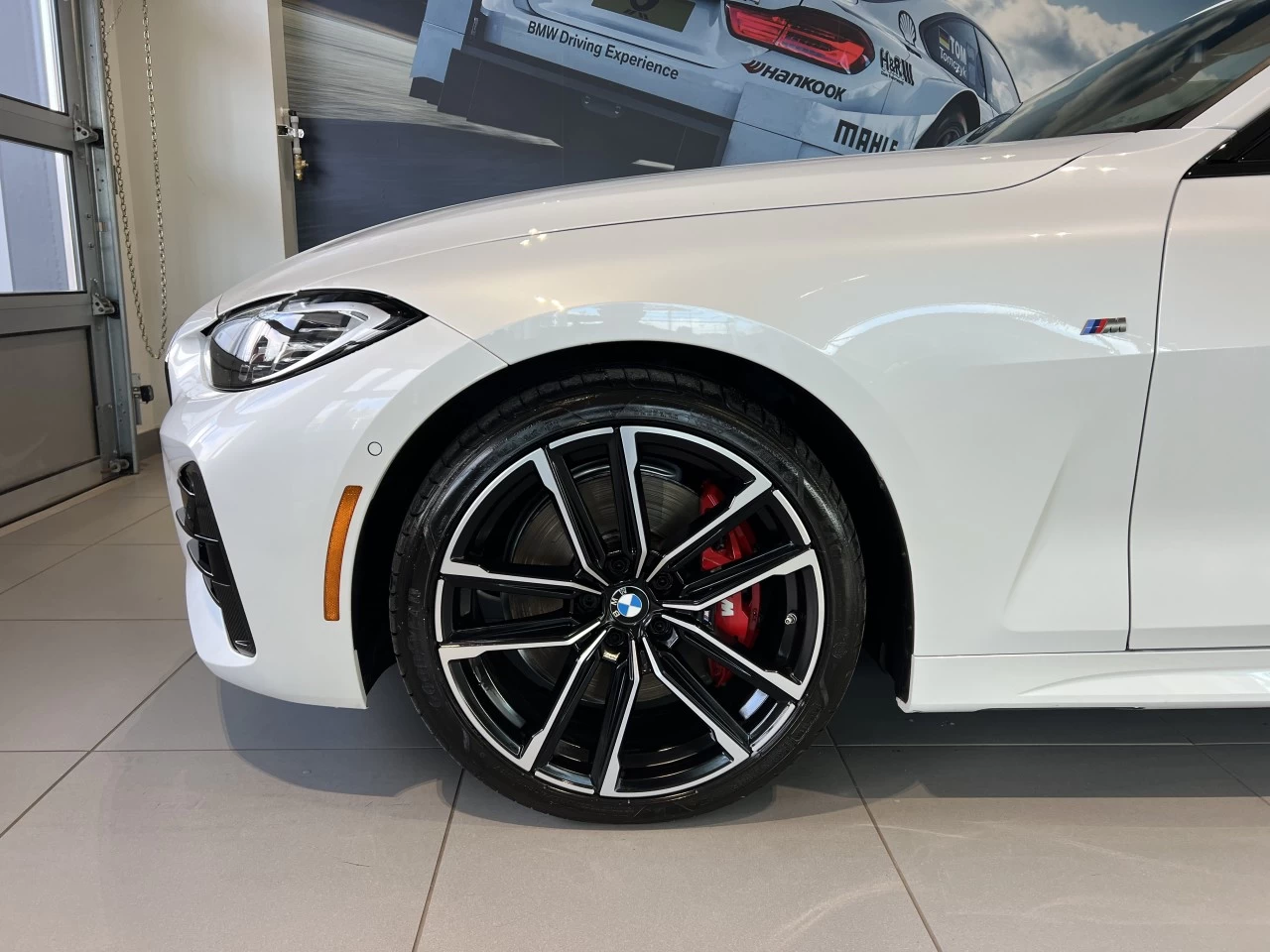 2022 BMW 4 Series M440i xDrive Image principale