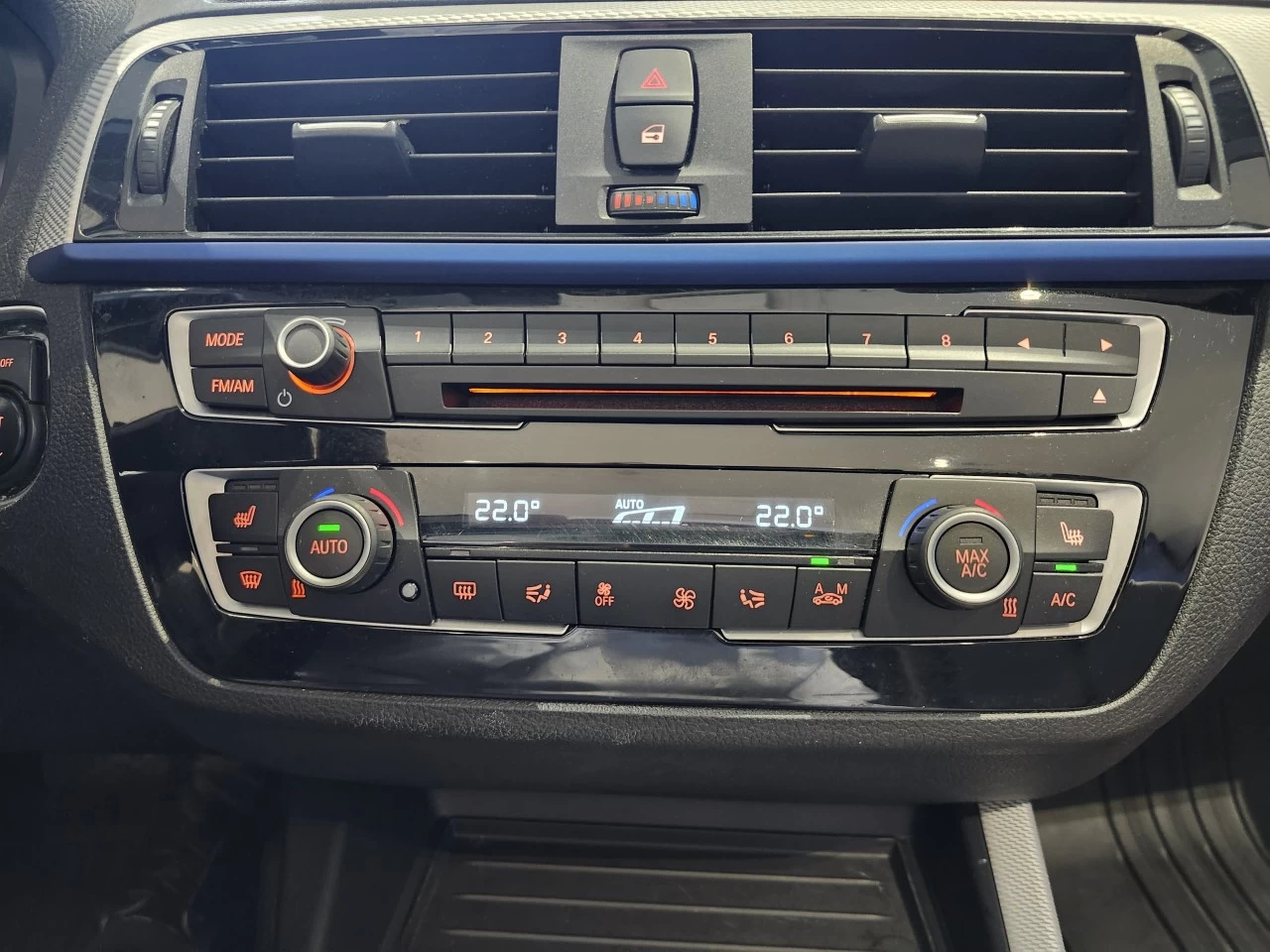 2020 BMW 2 Series 230i xDrive Convertible Main Image