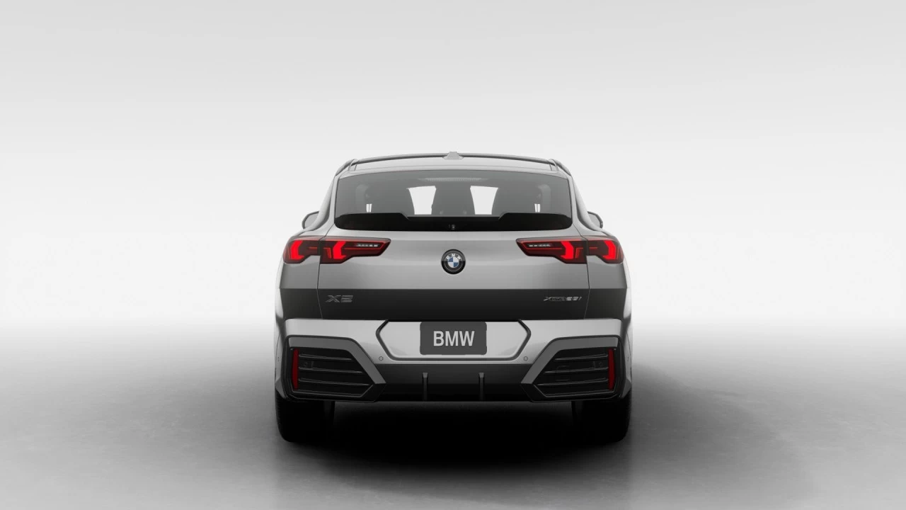 2026 BMW X2 xDrive28i Image principale
