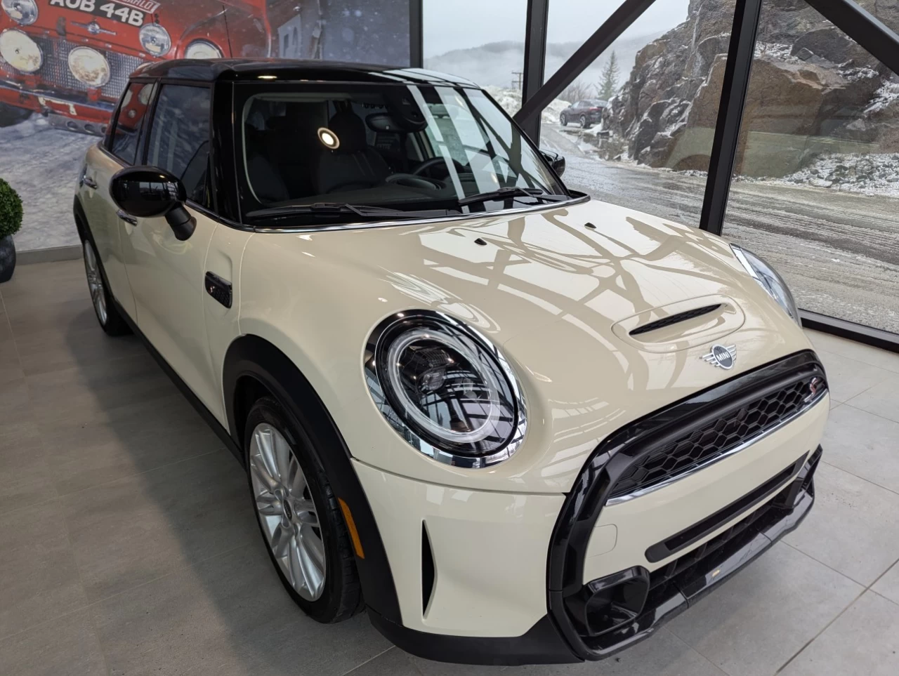 2023 Mini 5 portes Cooper S Main Image