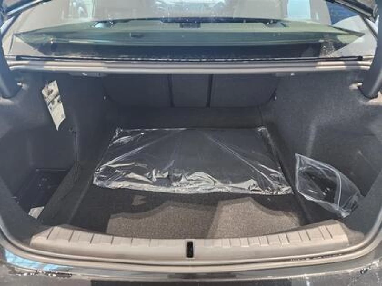 2023 BMW 330I xDrive Sedan Image principale