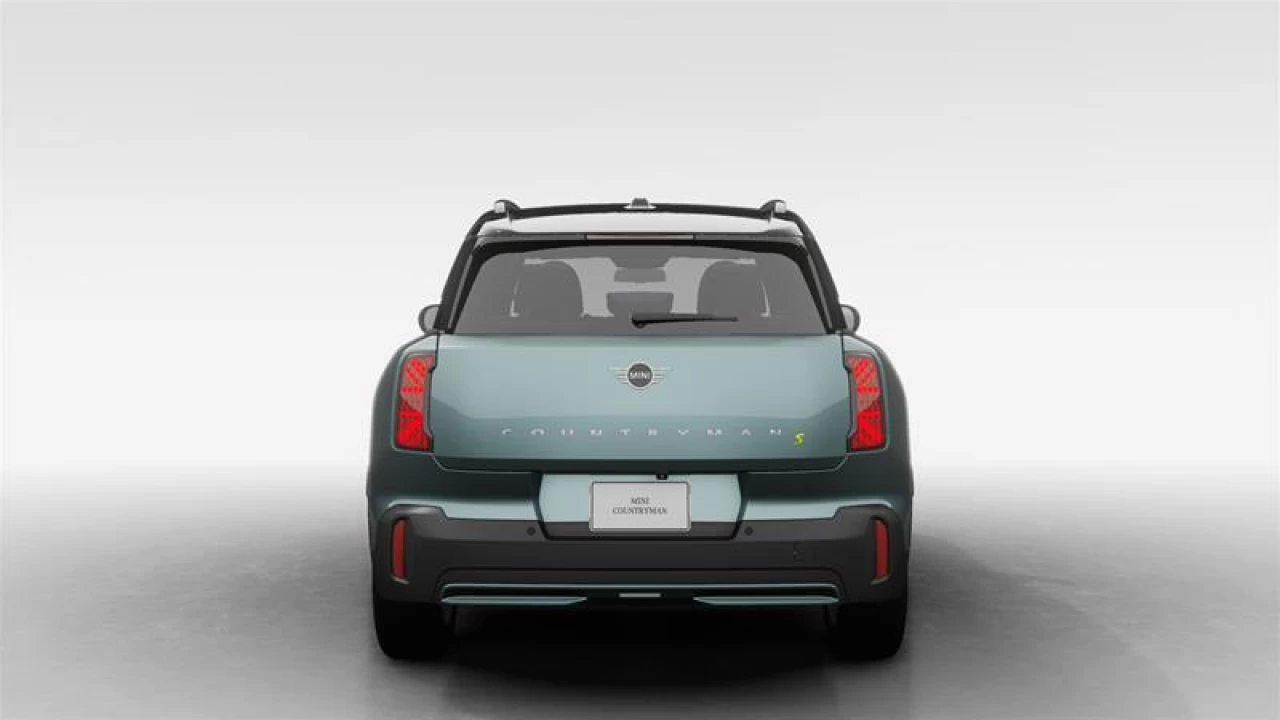2025 MINI Countryman SE ALL4 Main Image