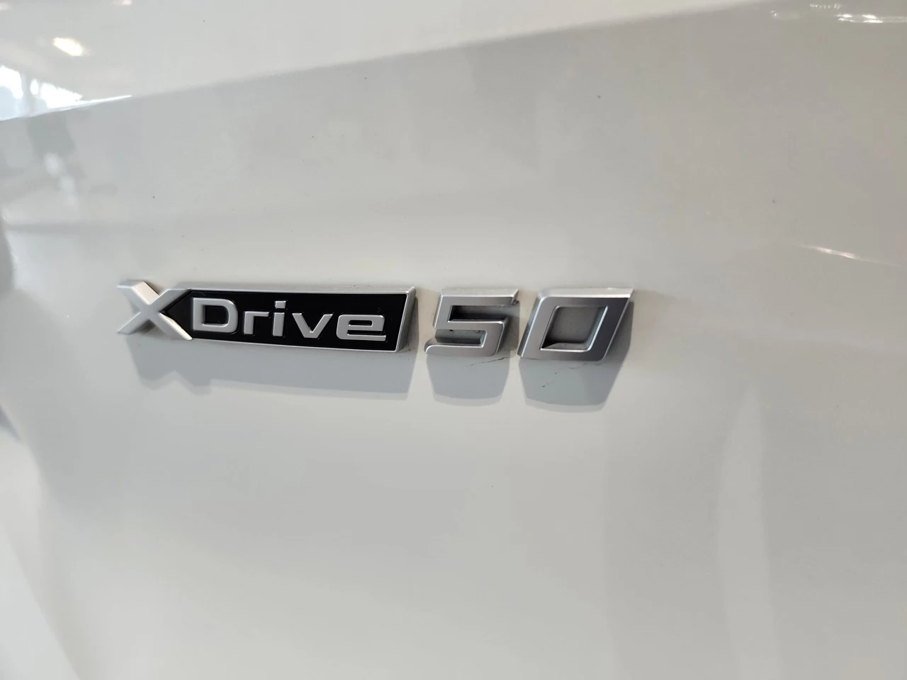 2023 BMW iX xDrive50 Image principale