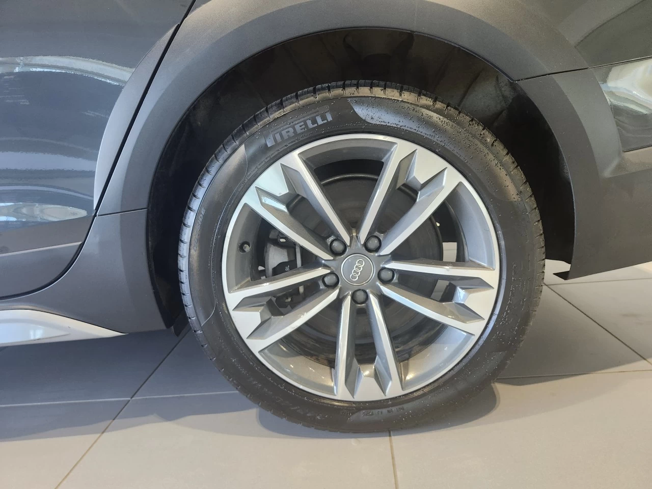 2020 Audi A4 allroad Komfort Image principale